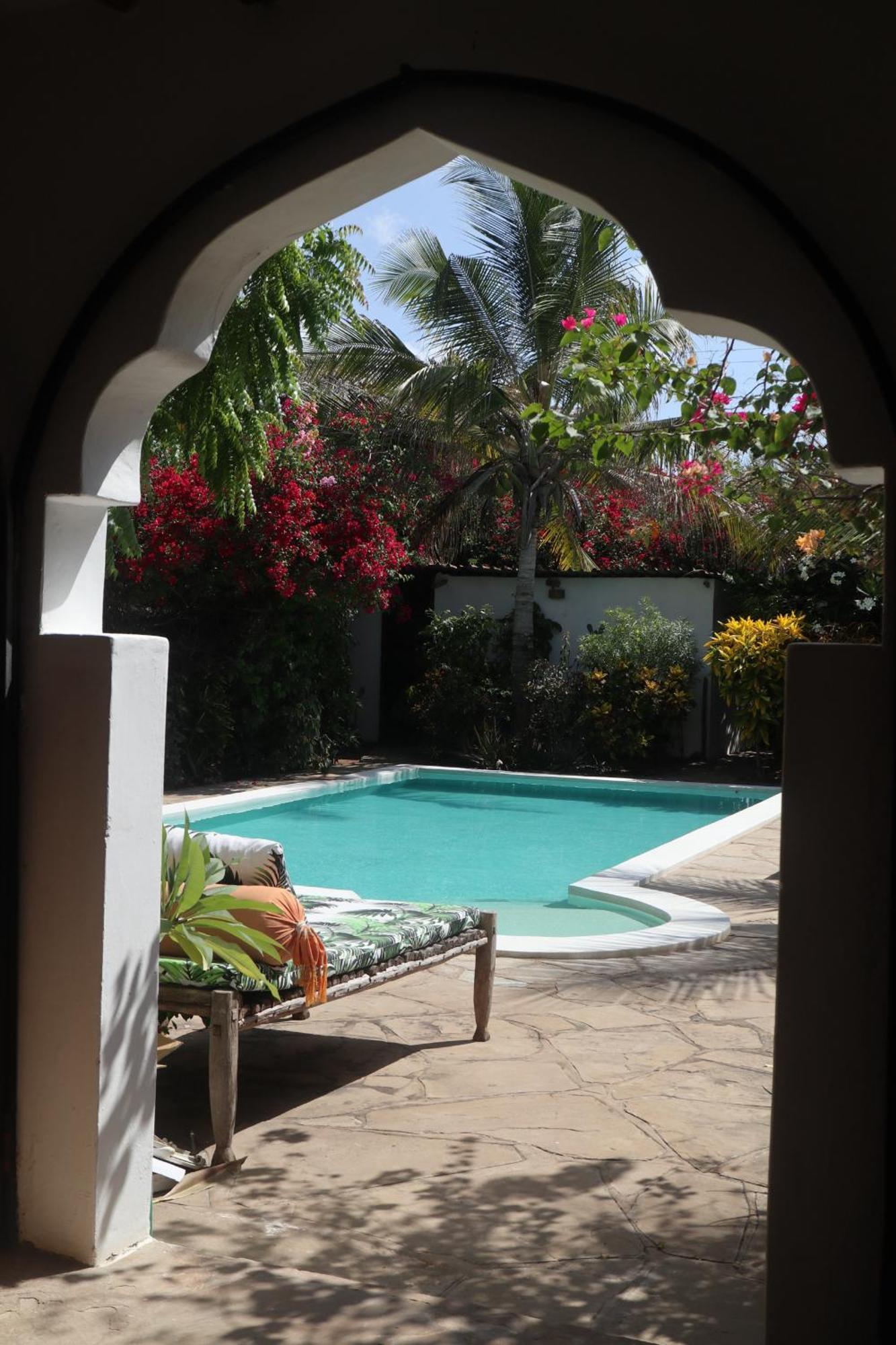 Huhuru House Watamu Exteriör bild